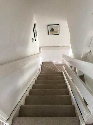 Kb99 Comfy 2 Bedroom House In Horsham, Pets Very Welcome With Easy Links To London And Gatwick Exterior photo